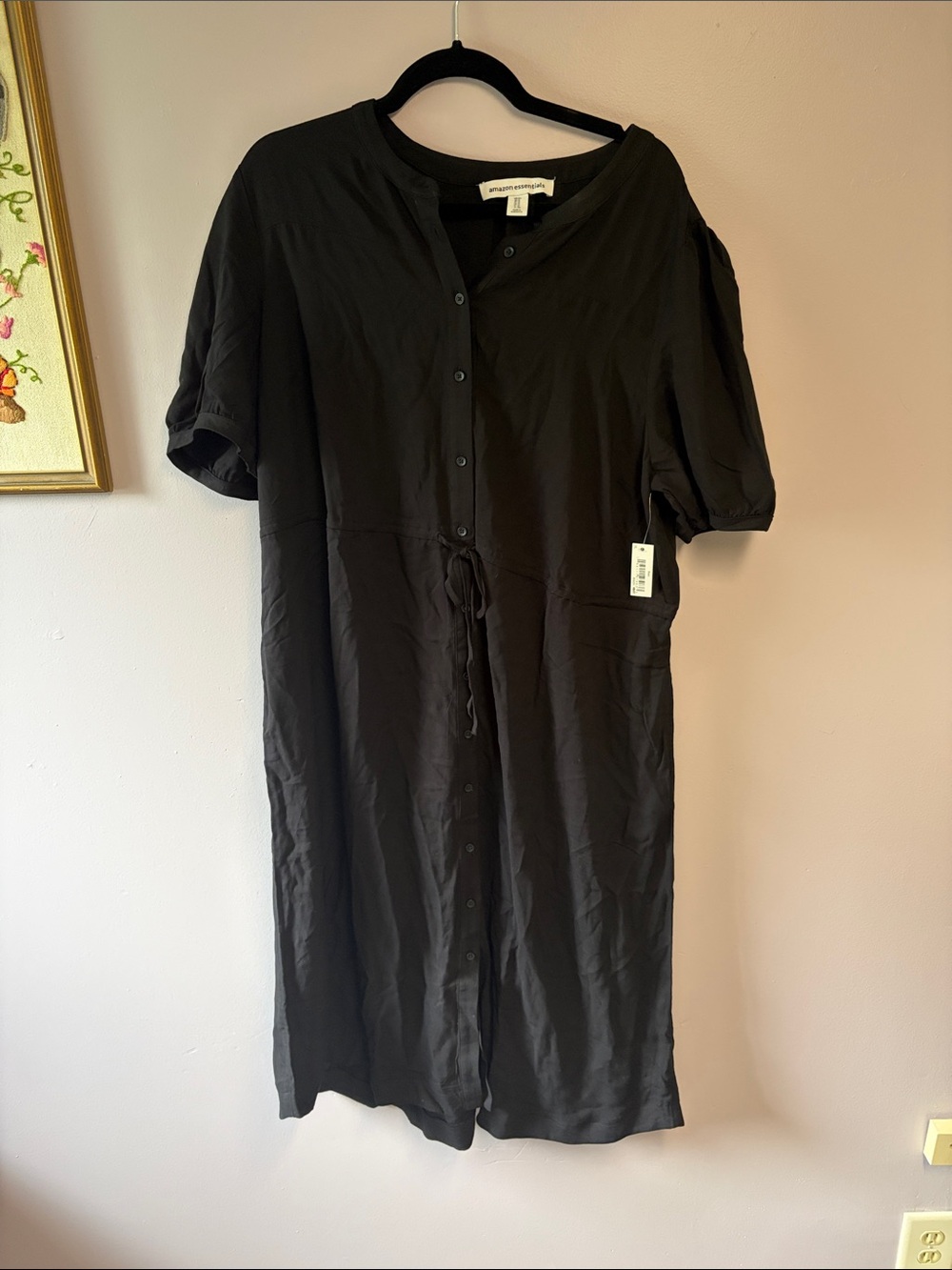 Amazon Essentials Black Button-Up Dress Shirt
